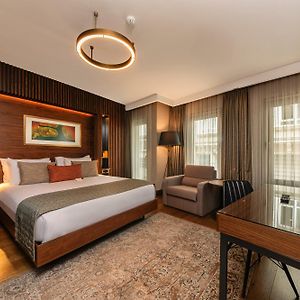 Levni Plus Hotel